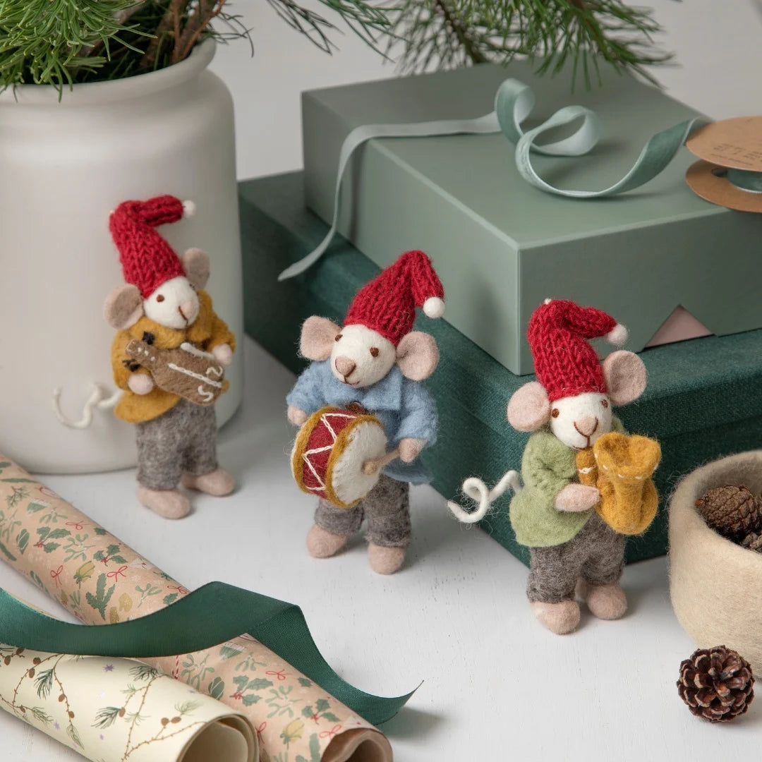 GRY & SIF Small Boy Mouse w/drum