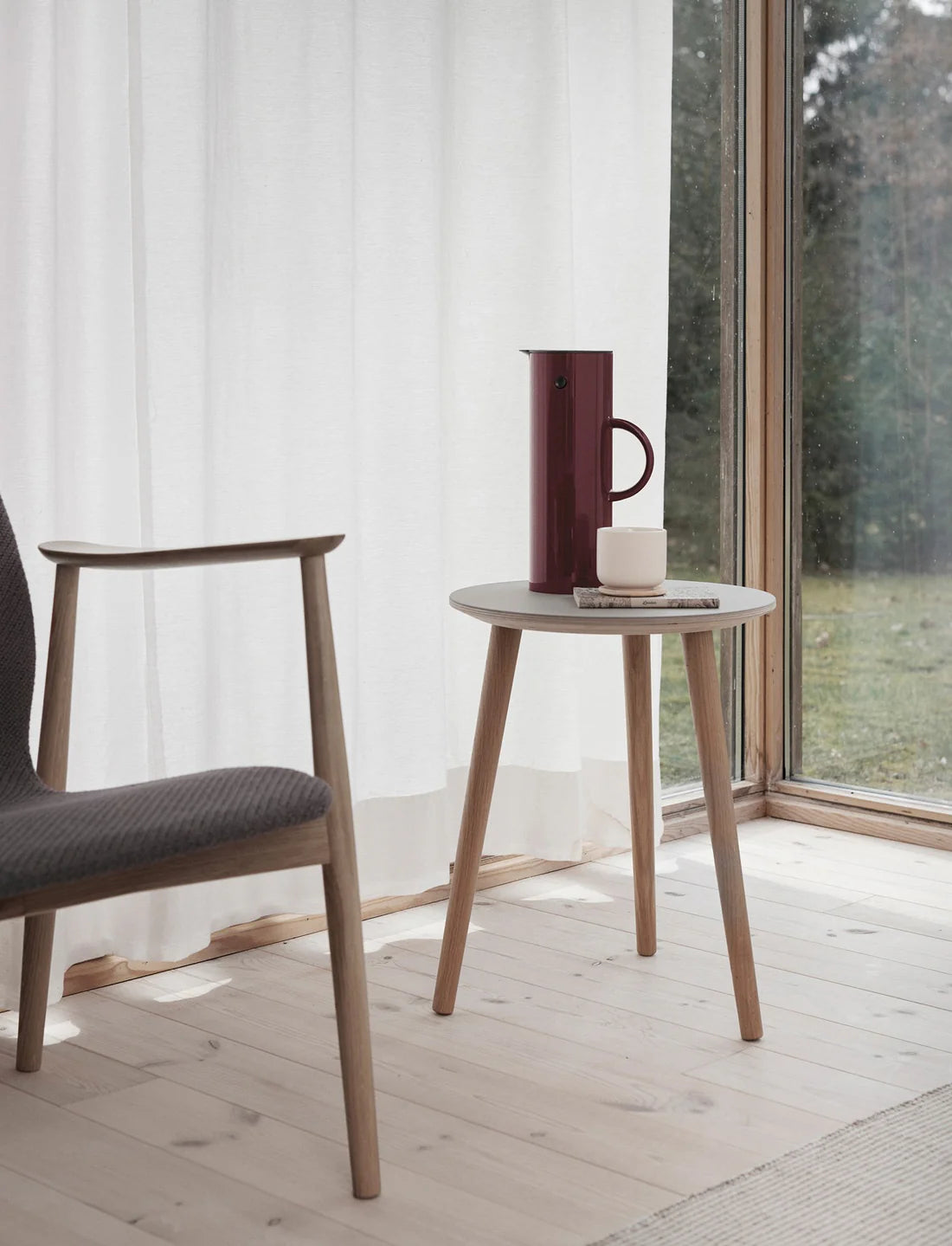 STELTON EM77 Vacuum Jug | 1L | Berry