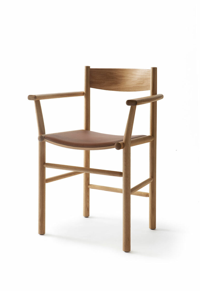 NIKARI Akademia Armchair | Oak, smoked Oak stain & Leather | Showroom Item