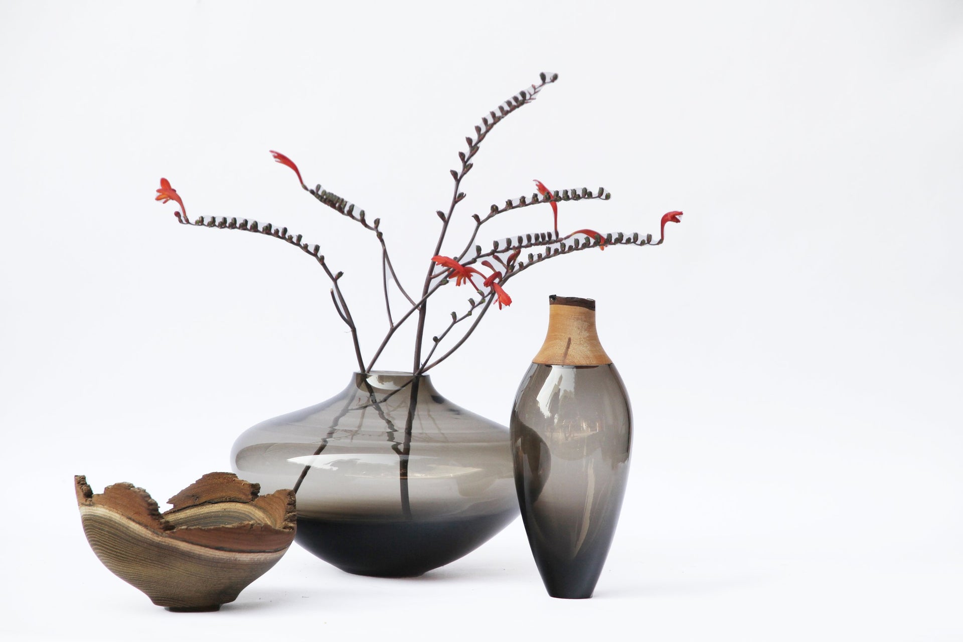 UTOPIA & UTILITY Bloom Stacking Vessel | Smoke