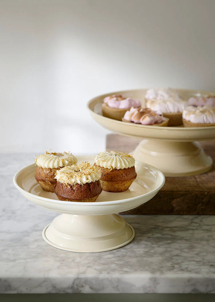 BUNGALOW Cake Stand Ø32cm | Alora Cream