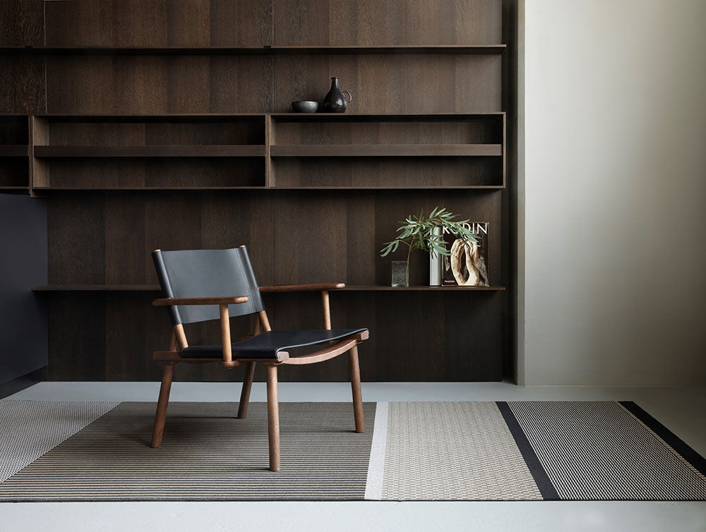 NIKARI December Lounge Chair| Oak