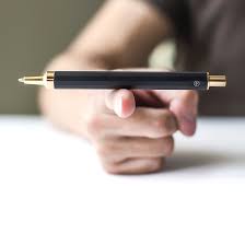 HMM Pencil | Gold