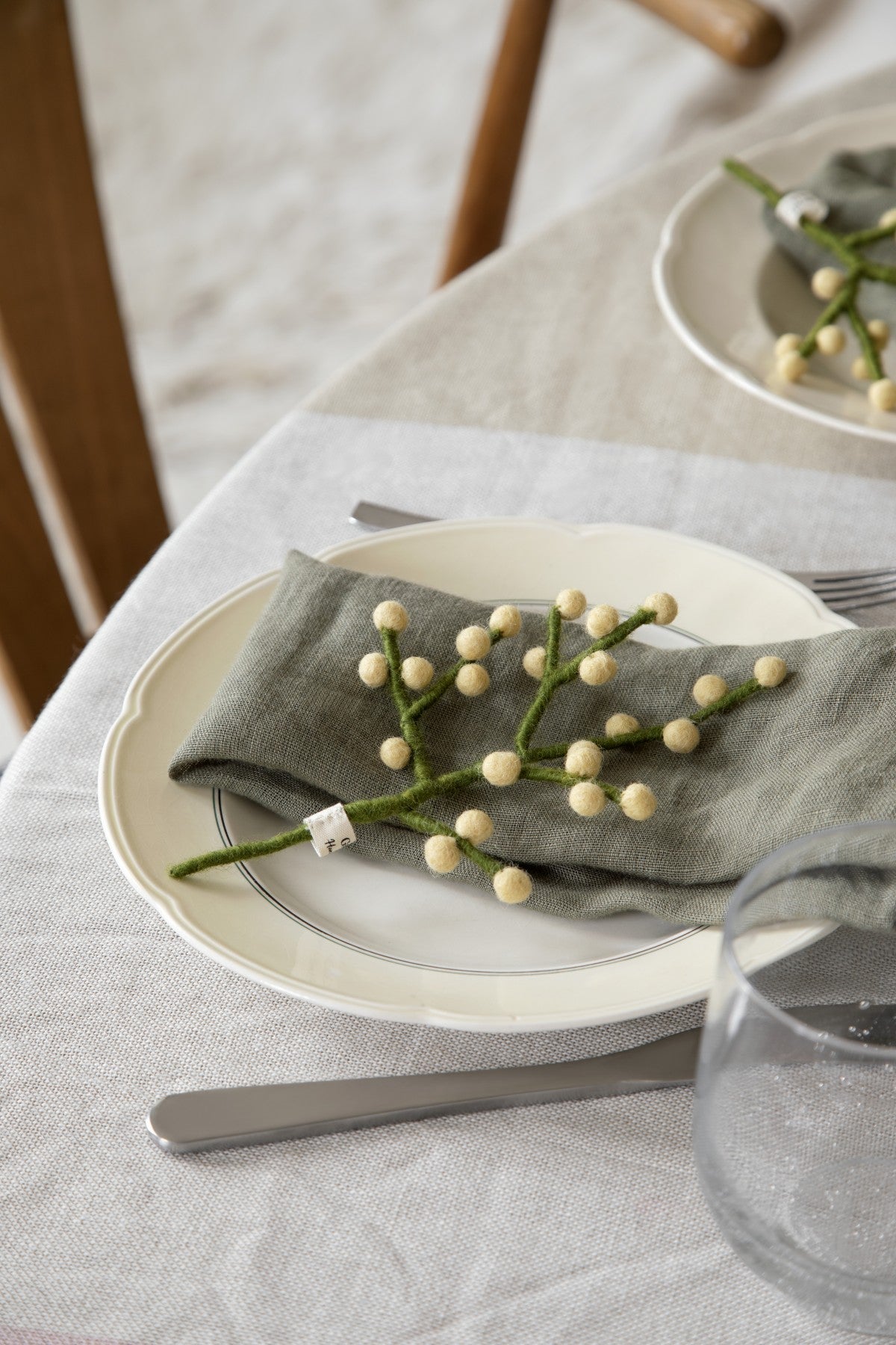 GRY & SIF Mini Branch w/Beige Berries