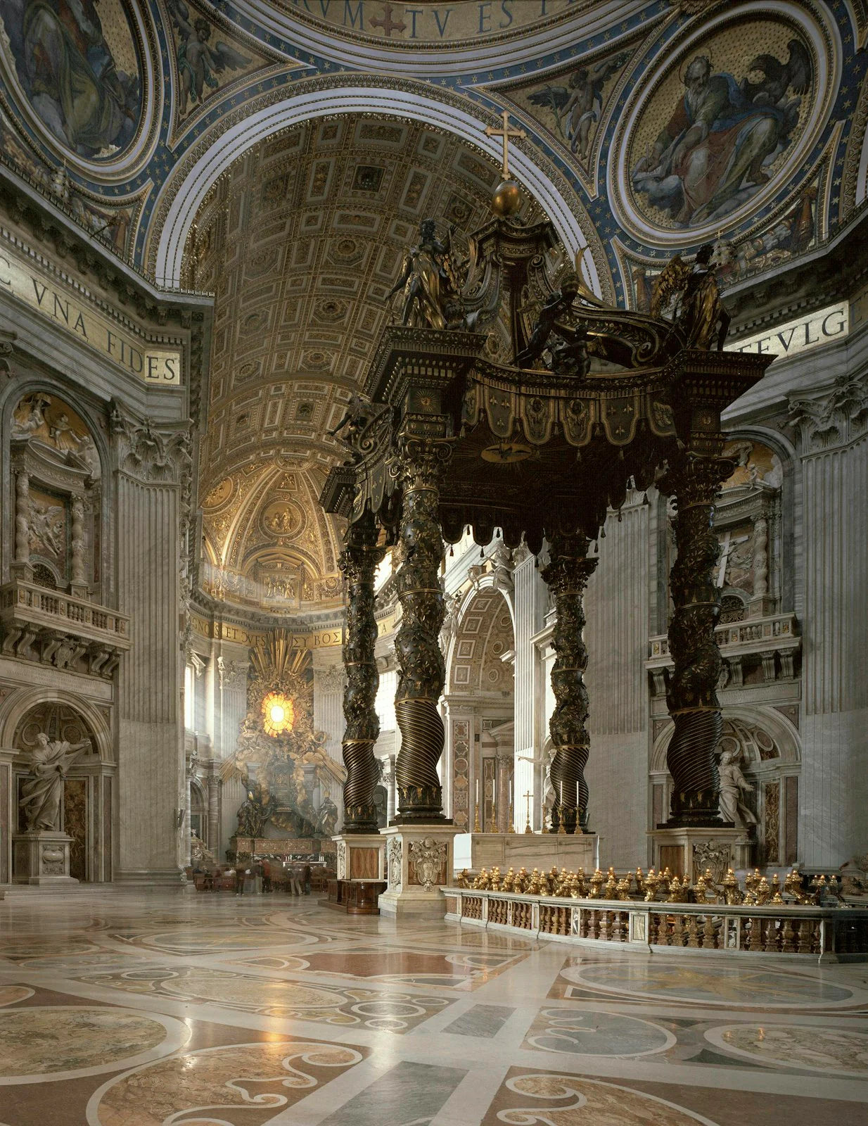 GESTALTEN The Book of Temples