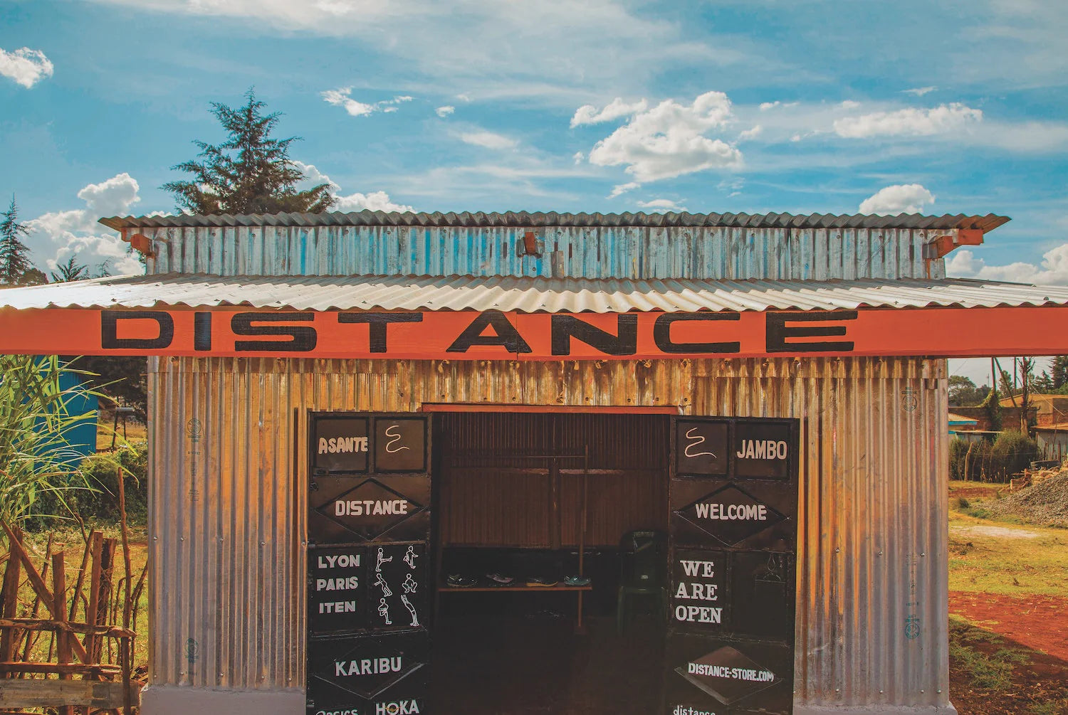 GESTALTEN The World's Best Shops