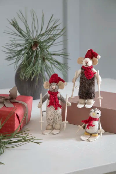 GRY & SIF Small Boy Mouse w/Skies