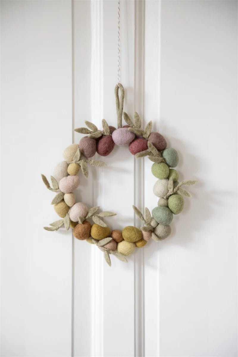 GRY AND SIF Easter Wreath | Eggs