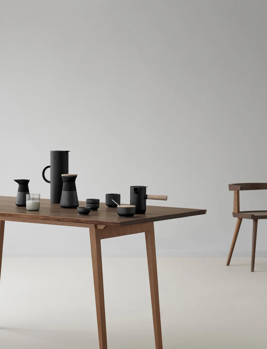 STELTON  Theo Cup w/ Coaster | Black