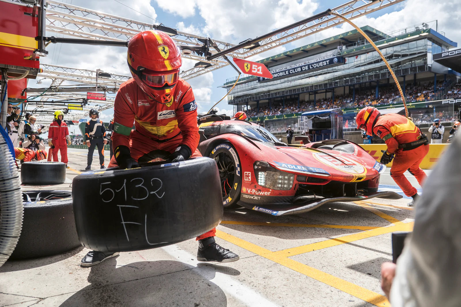 TENEUES The Ferrari Book