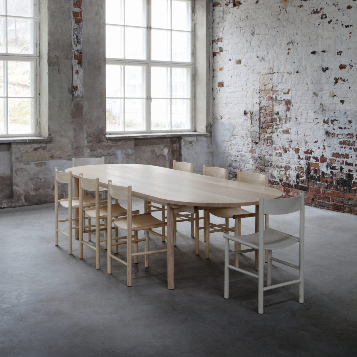 NIKARI Basic Table Straight | 1800x800x730, Oak | Showroom iItem