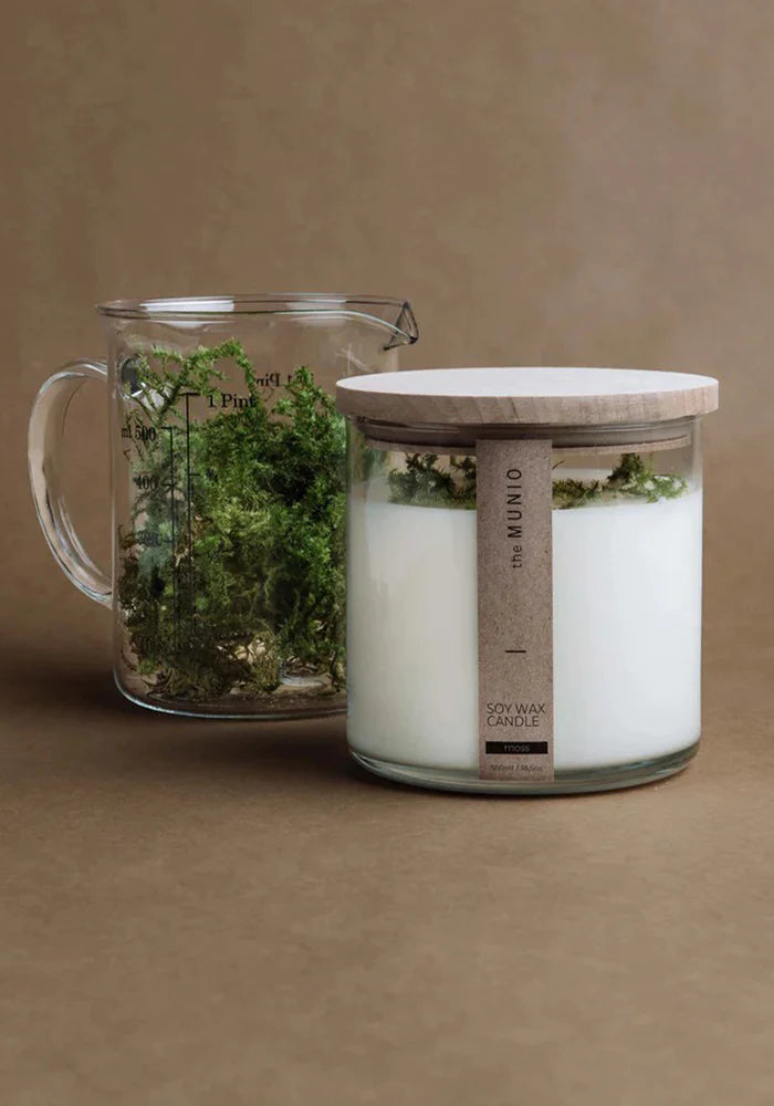 THE MUNIO Moss Soy Wax Candle  | 550 ml