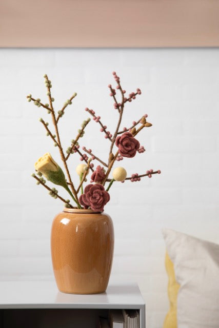 GRY & SIF Branch w/Rouge  Berries