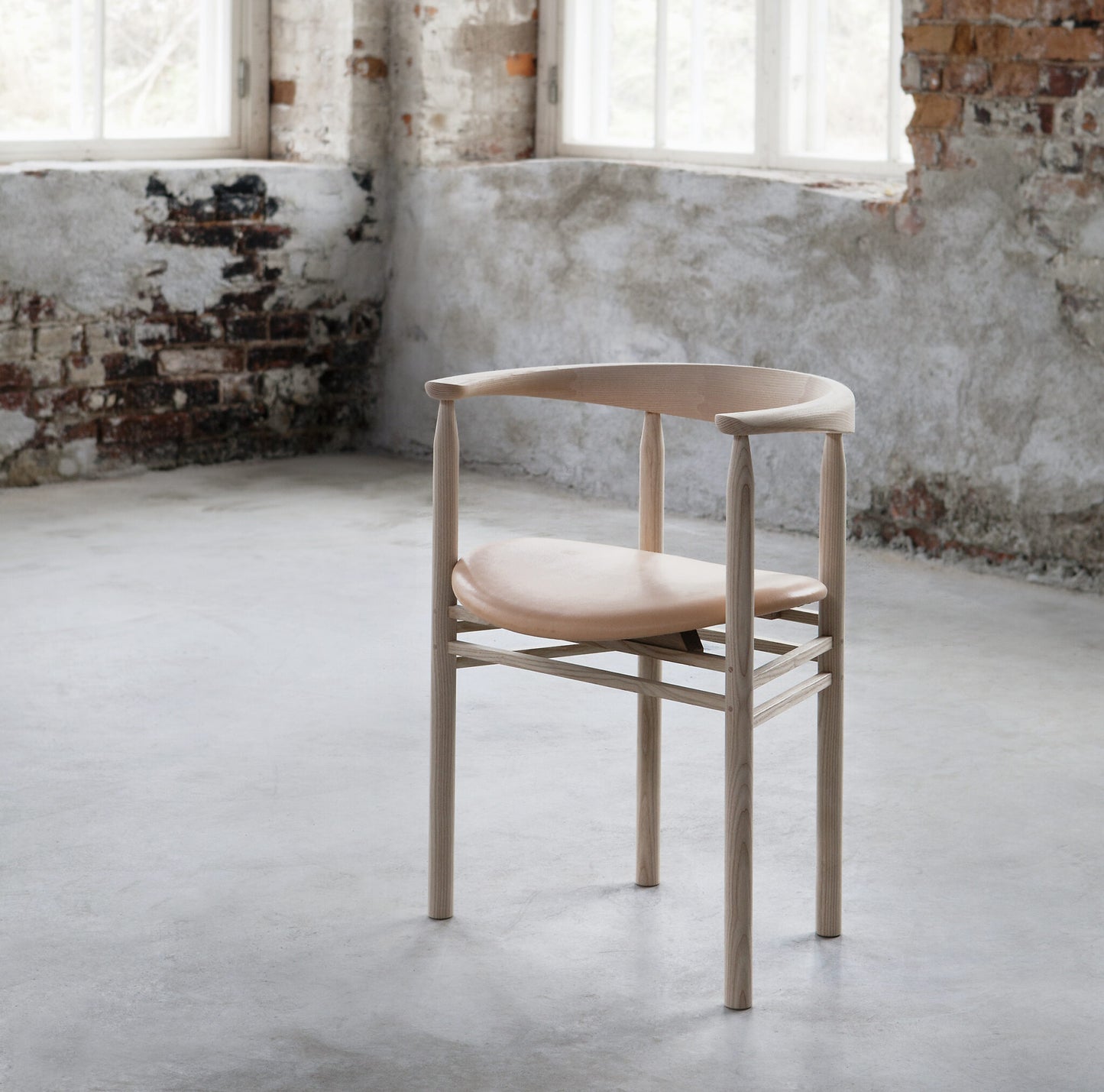 NIKARI Linea RMT6 Chair