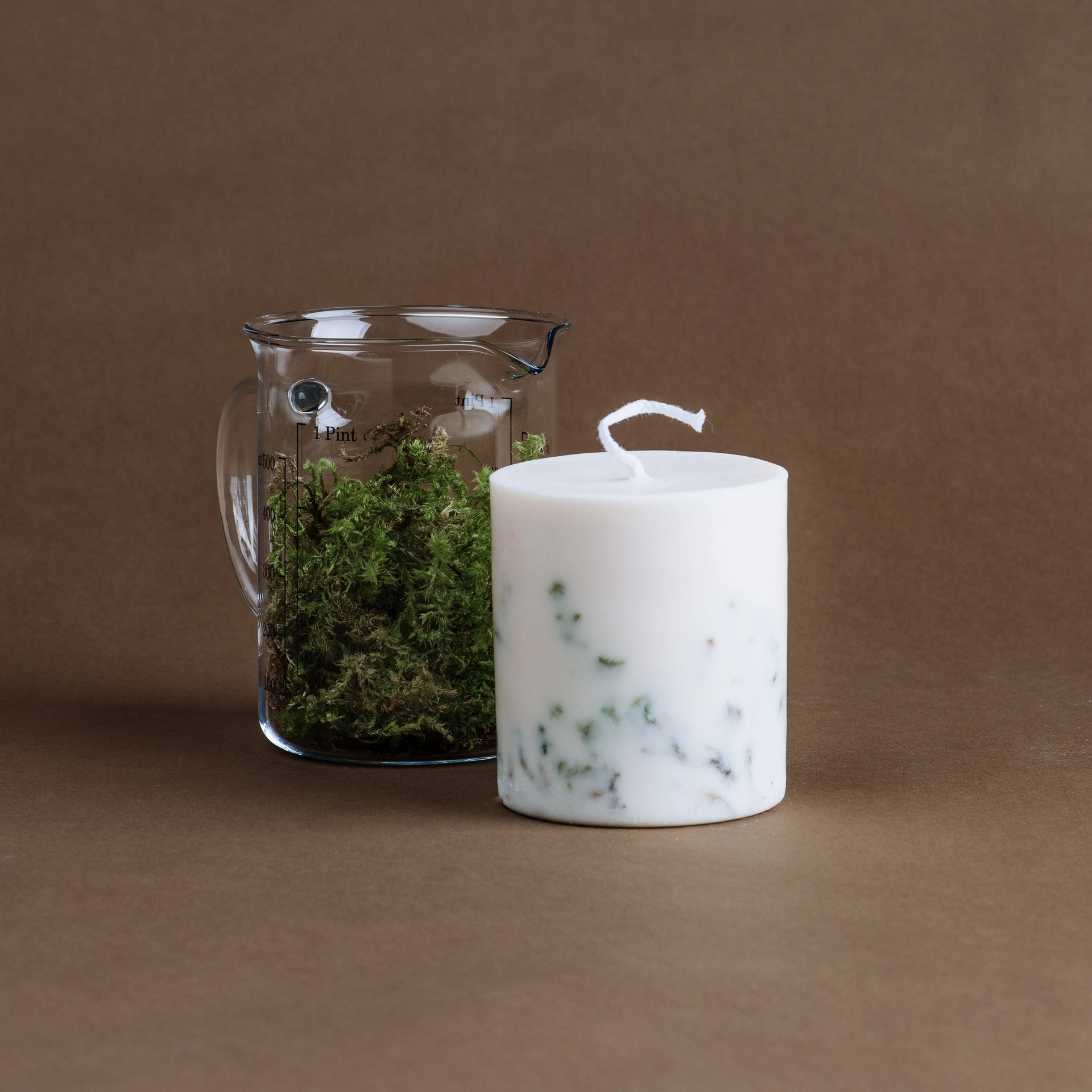 THE MUNIO  Moss  Soy Wax Candle | 515 ml