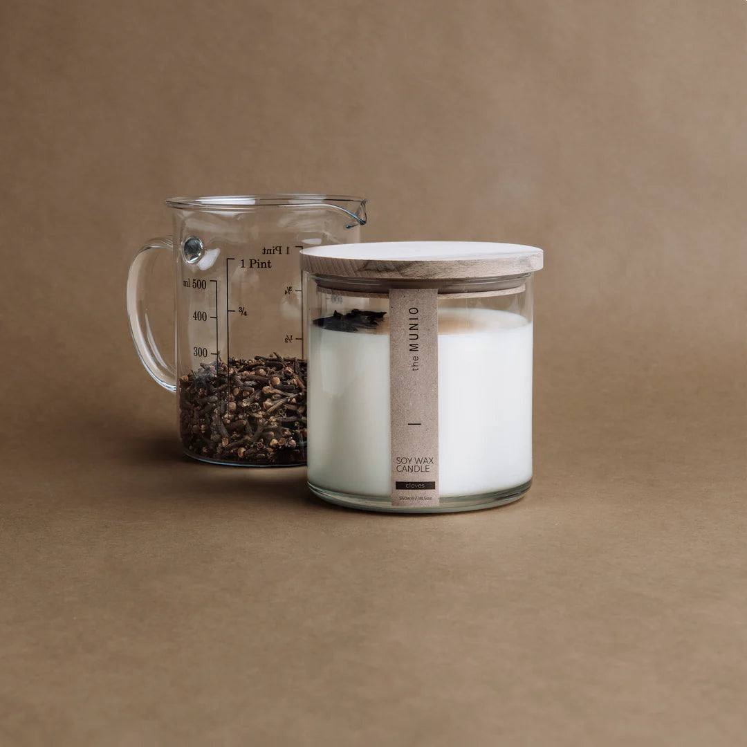 THE MUNIO Cloves  & Orange Soy Wax Candle | Xmas collection | 550 ml