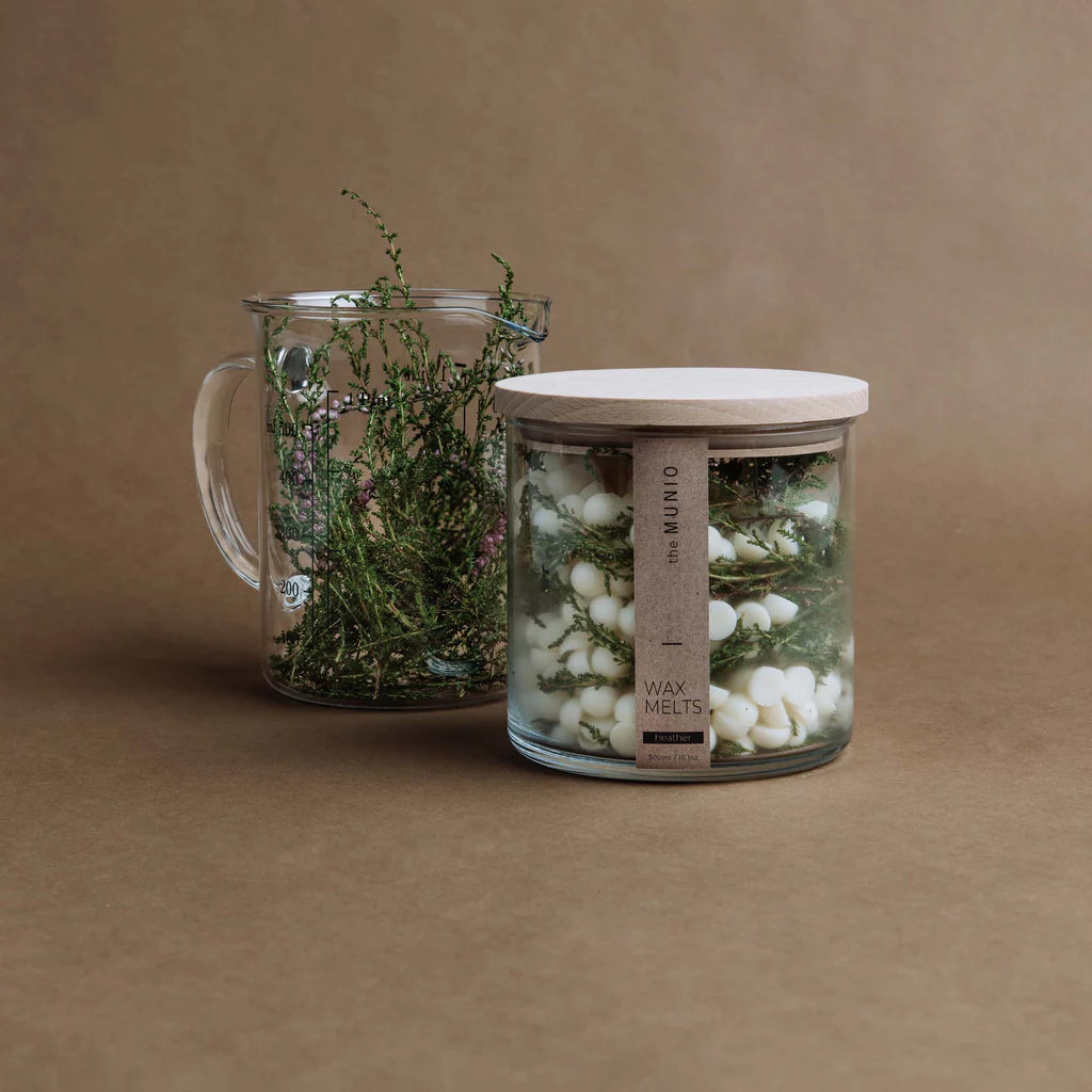 THE MUNIO Heather Soy Wax Melts | 300 ml