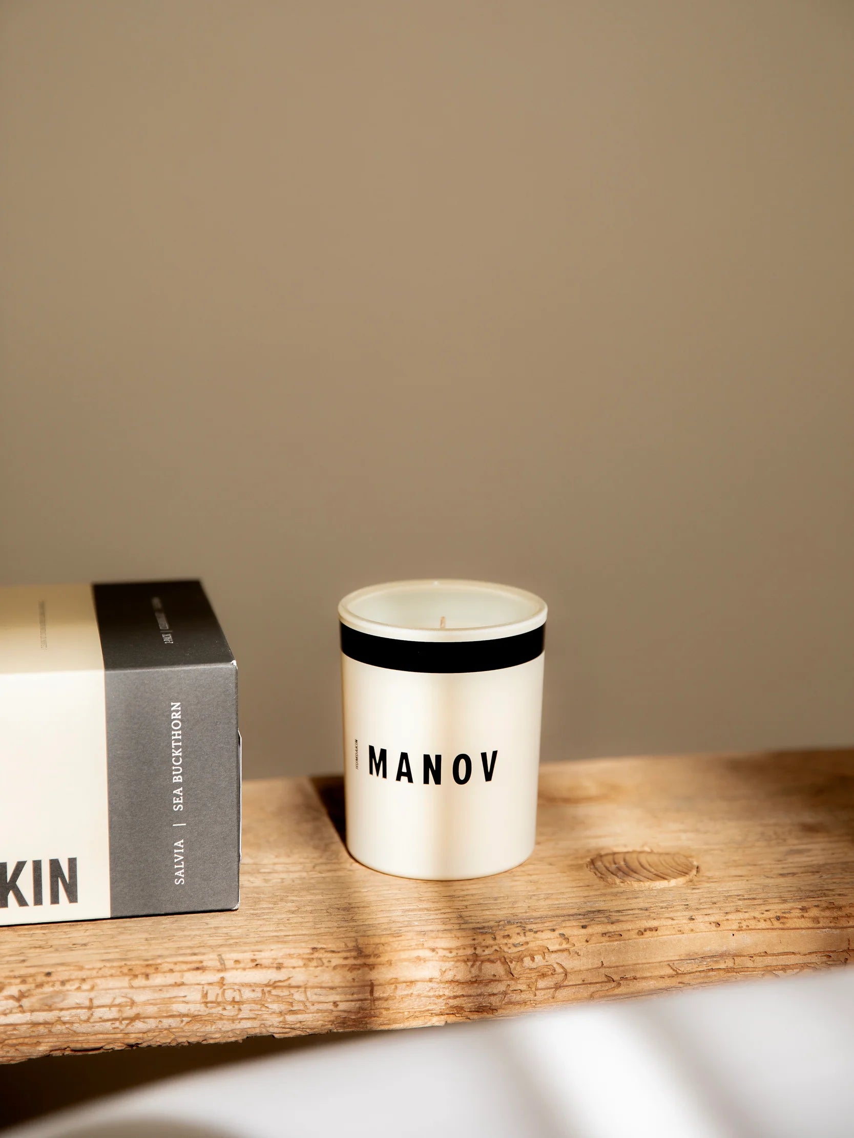 HUMDAKIN Manov Scented Candle | 210 gr
