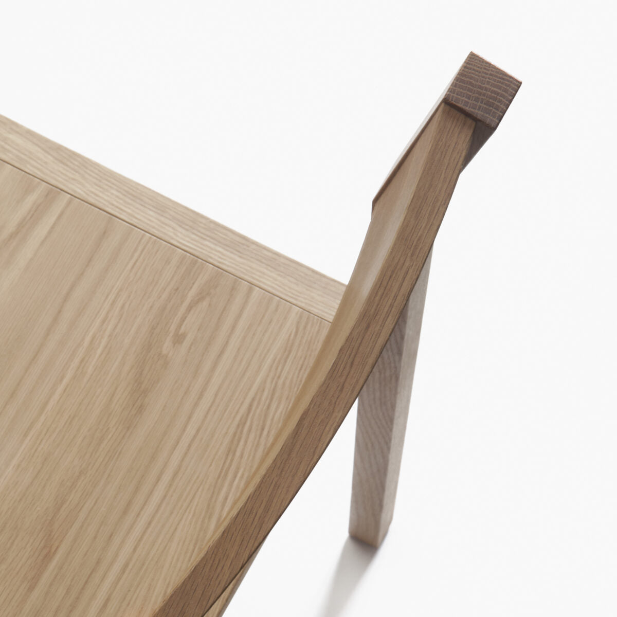 NIKARI Seminar KVBT1 Bar Chair