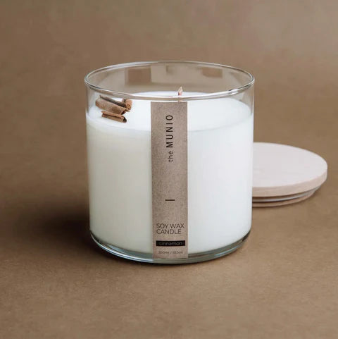 THE MUNIO Cinnamon Soy Wax Candle | 550 ml