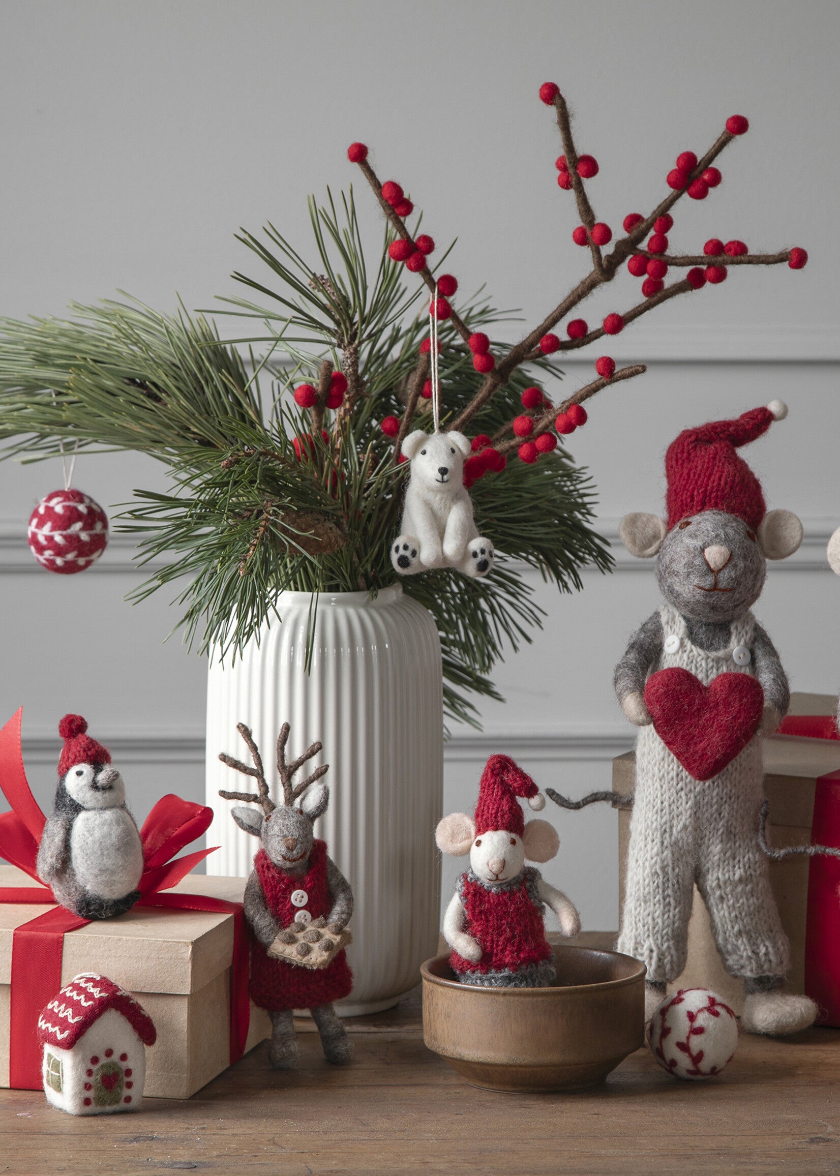 GRY & SIF Branch w/Red Berries