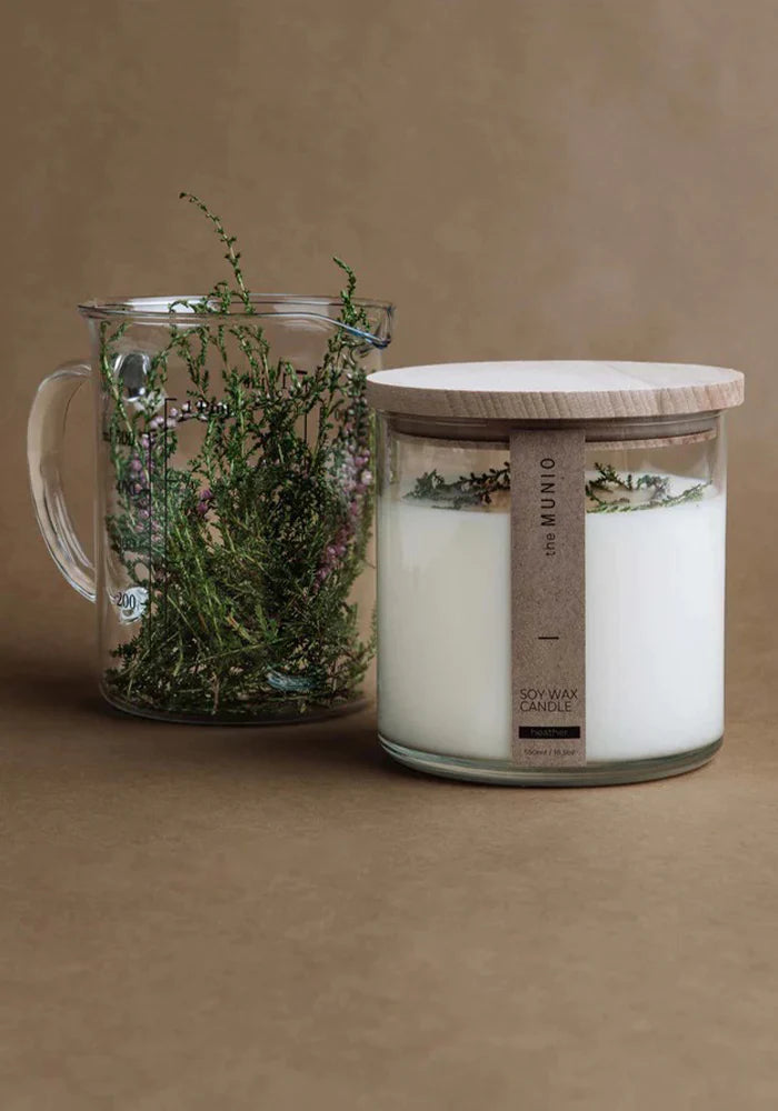 THE MUNIO Heather Soy Wax Candle |  550 ml