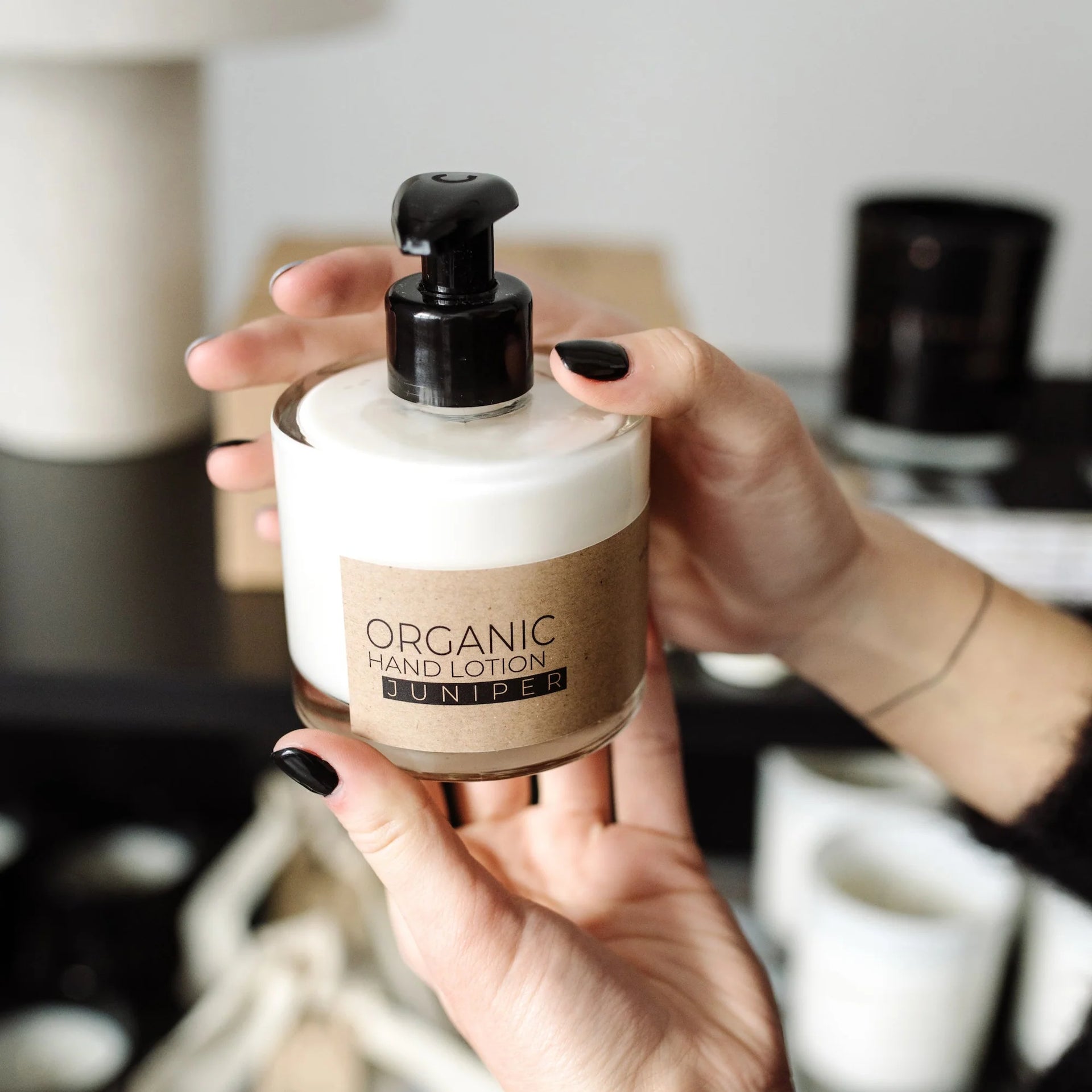 THE MUNIO Juniper & Limonium Hand Lotion | 200 ml