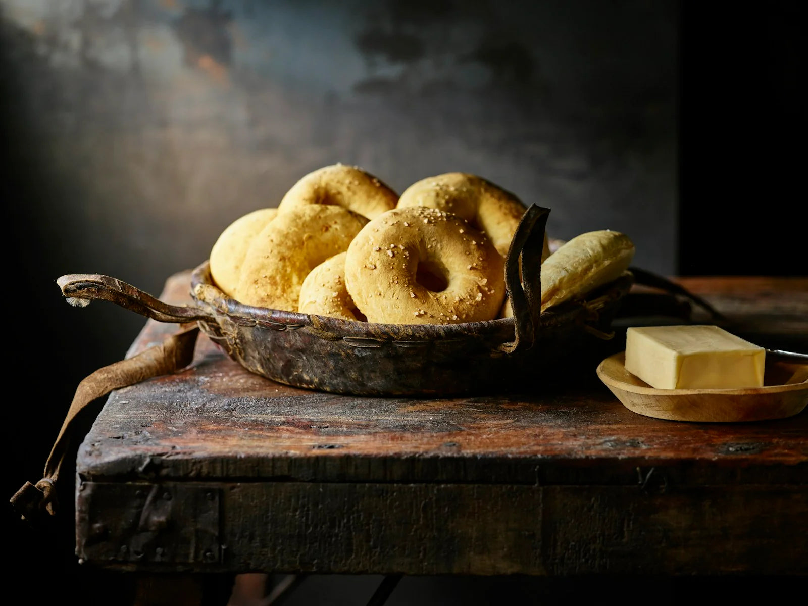 GESTALTEN Abraham's Kitchen